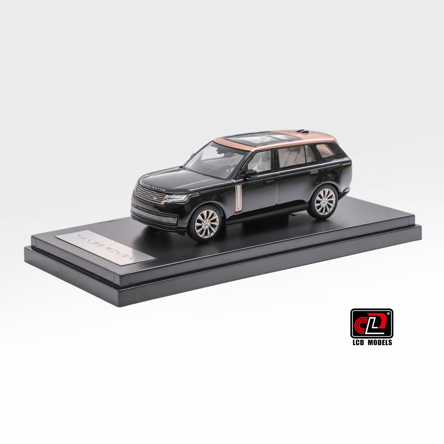 LAND ROVER RANGE ROVER BLACK WITH GOLD ROOF