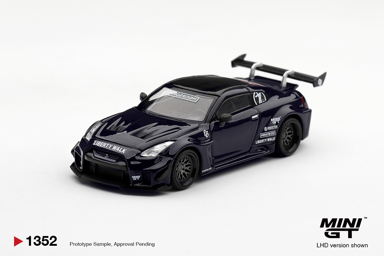 PREORDER LB-SILHOUETTE WORKS GT NISSAN 35GT-RR VER.2 INOZETEK