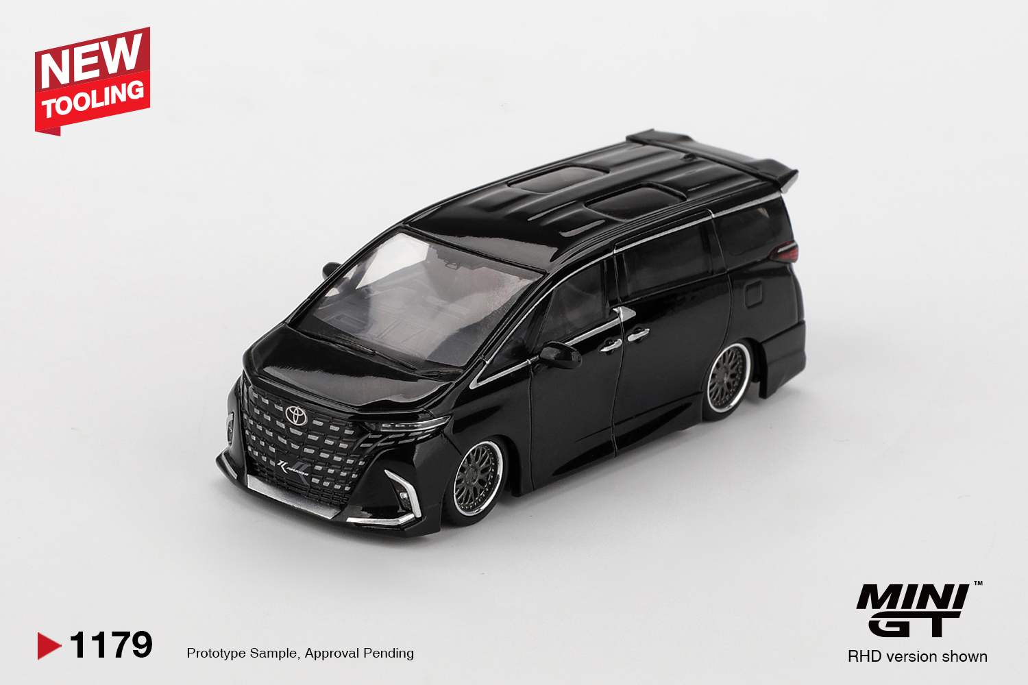 TOYOTA ALPHARD 40 KUHL BLACK
