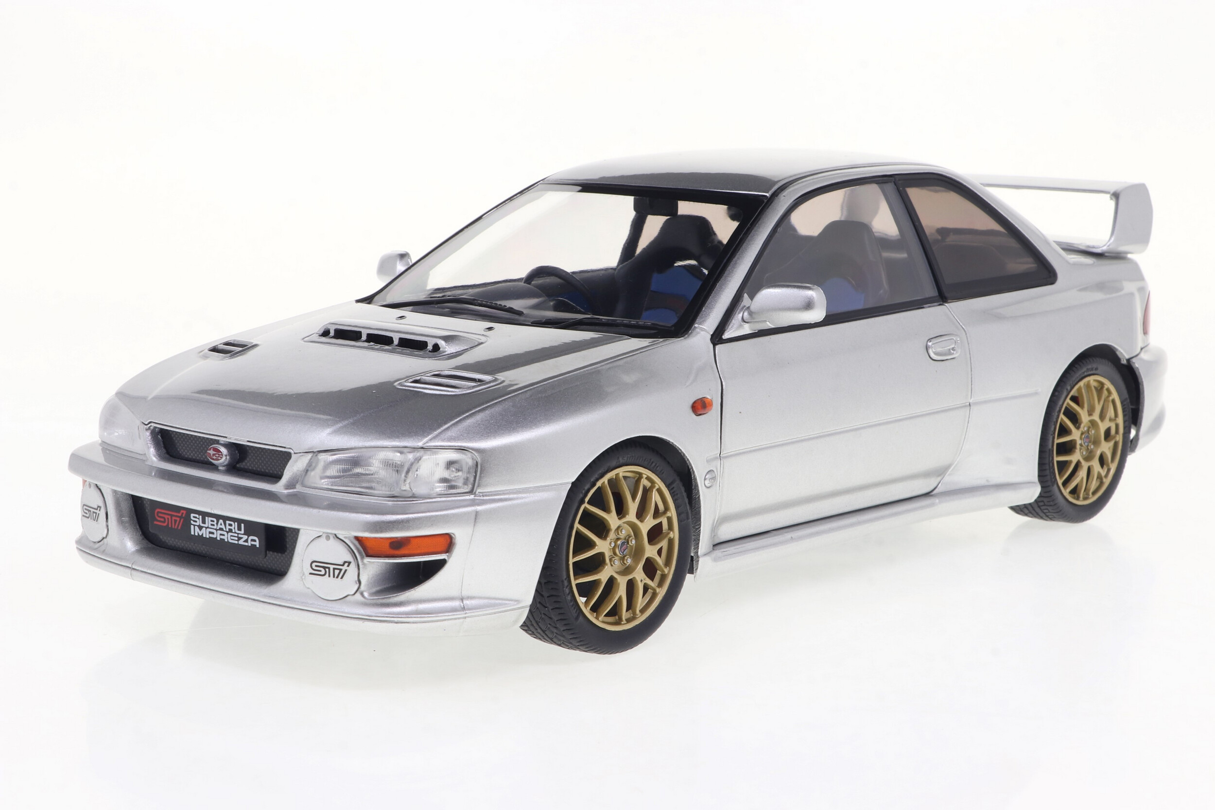 SUBARU IMPREZA 22B – 1998 S1807408