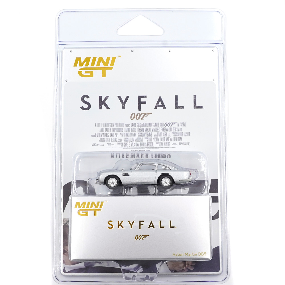 ASTON MARTIN DB5 “SKYFALL” 
