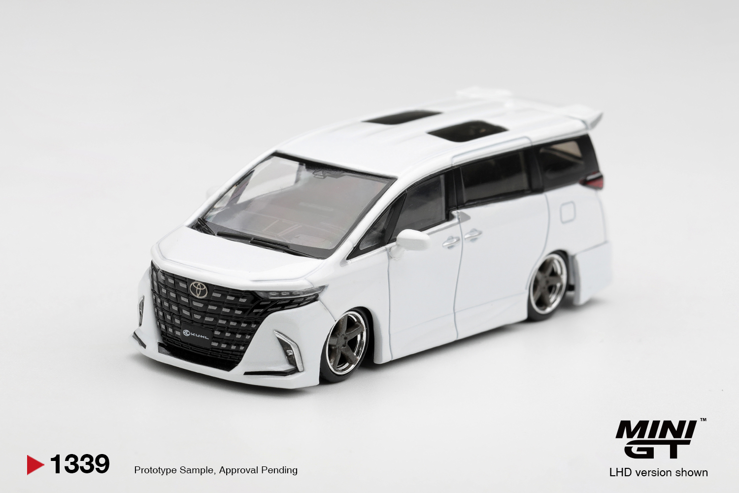 PREORDER TOYOTA ALPHARD 40 KUHL WHITE BLISTER PACKAGING