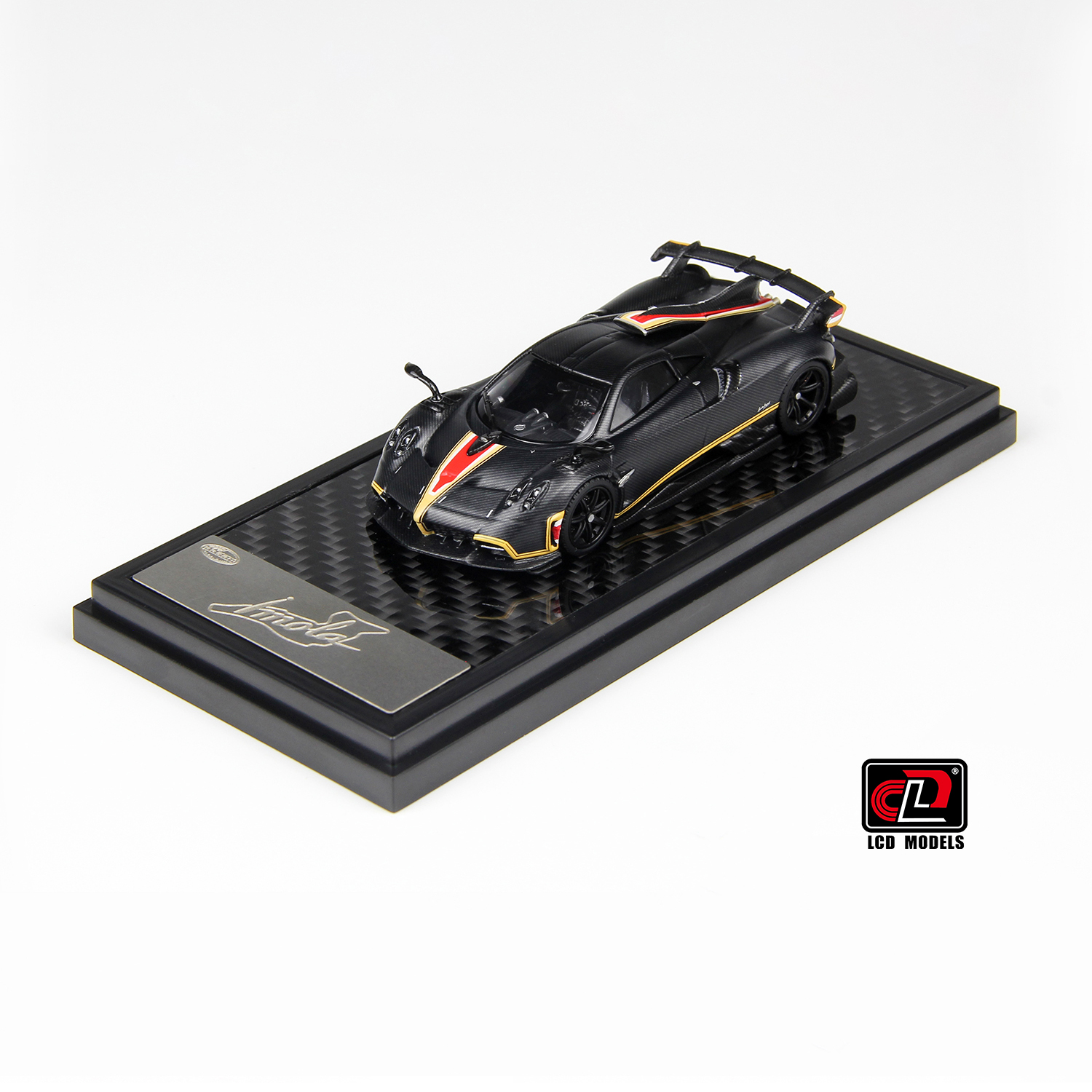 PAGANI IMOLA-MATTE BLACK CARBON