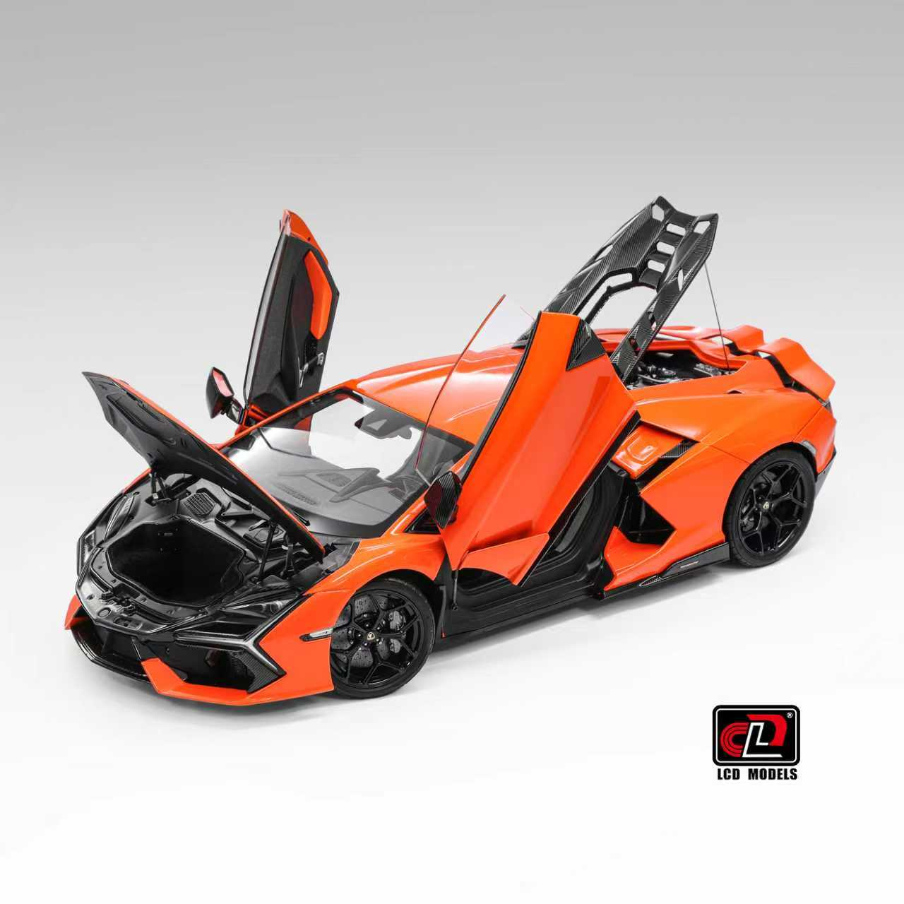 LAMBORGHINI REVUELTO ORANGE 