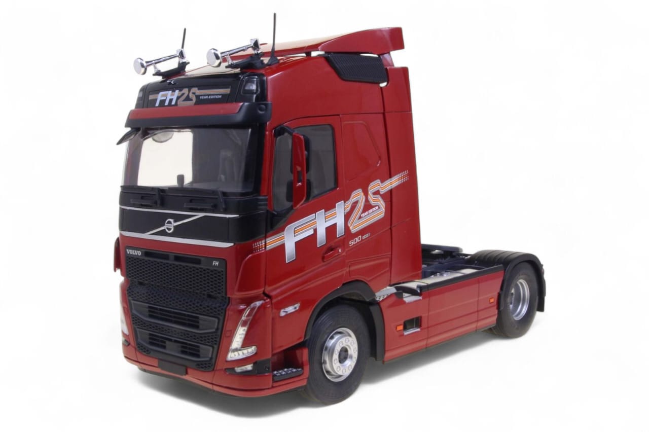 VOLVO TRUCKS FH GLOBETROTTER XL S2400104