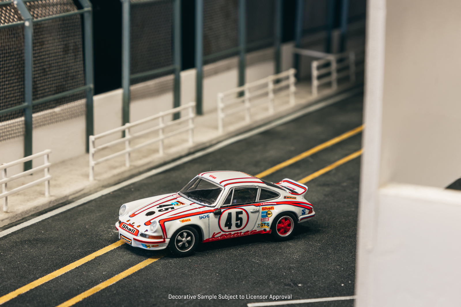 PORSCHE 911 CARRERA RSR 28 24H LE MANS 1973 45 WINNER 