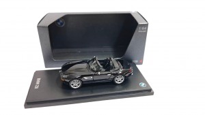 BMW Z8 BLACK