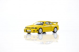 NISSAN NISMO 400R YELLOW WITH MOTN LED BASE WITH MAGAZINE