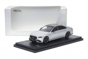 MERCEDES-BENZ S 63 E PERFORMANCE HIGH TECH SILVER 