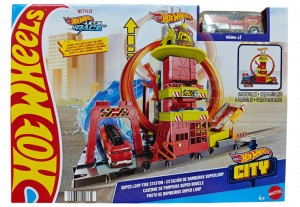 HOT WHEELS CITY WITH 1 TOY CAR KID POWERED ELEVATOR WATER LIKE RAMP HK