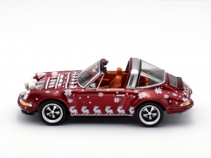 SINGER TARGA CHRISTMAS EDITION RED