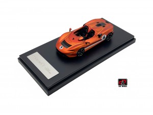 McLAREN ELVA Matte Orange 