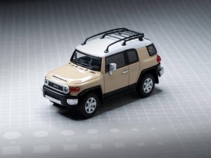 TOYOTA FJ CRUISER XJ10 KHAKI