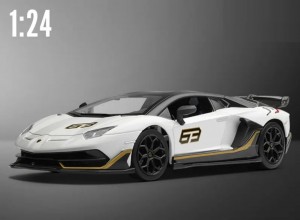 LAMBORGHINI AVENTADOR SVJ WHITE